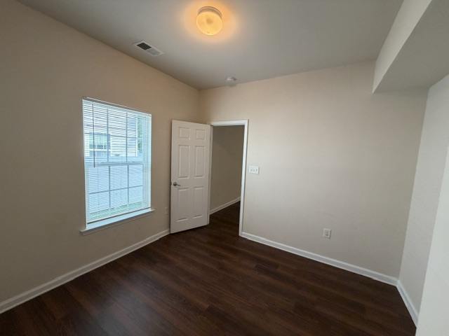 Gallery Photo 12